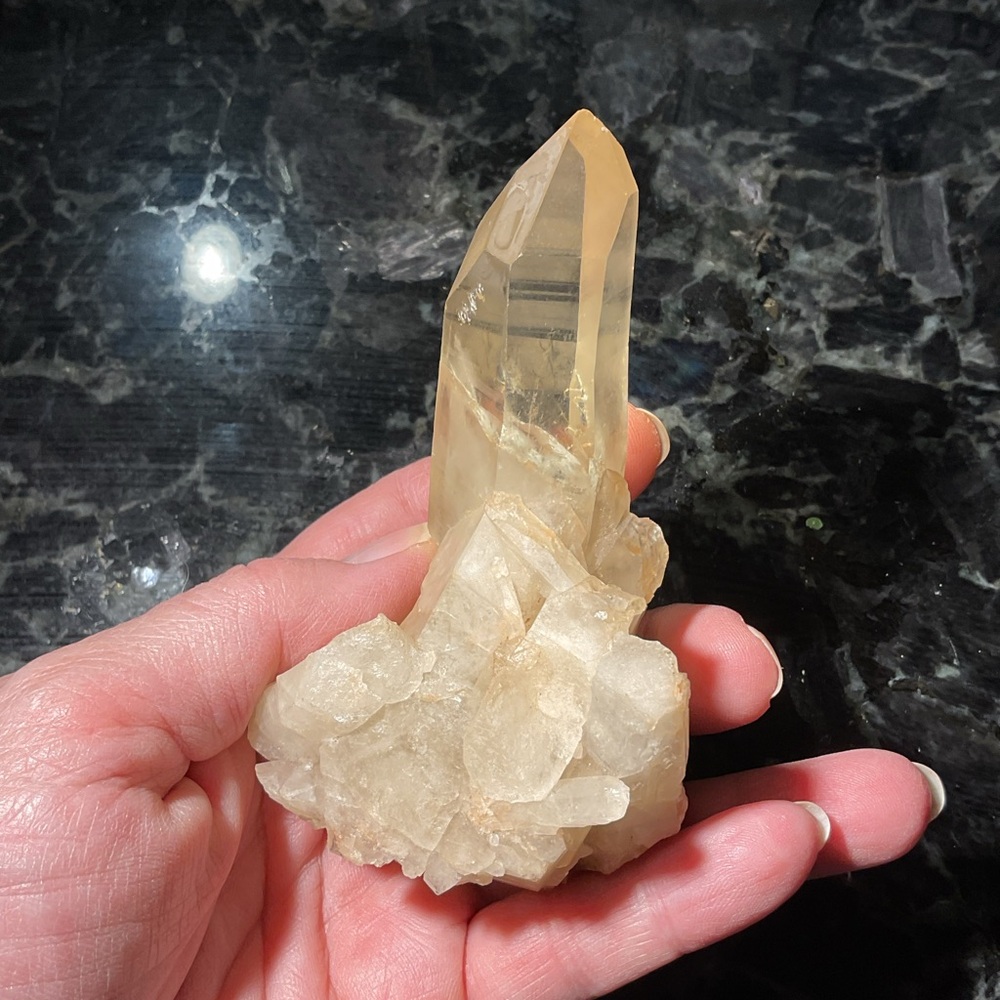 Clear Quartz Specimen - Picture 6 of 8